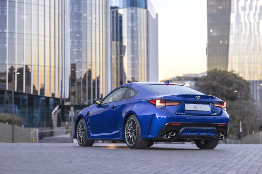  Lexus RC F 2019 года  (ZA) (фото 15 из 25)